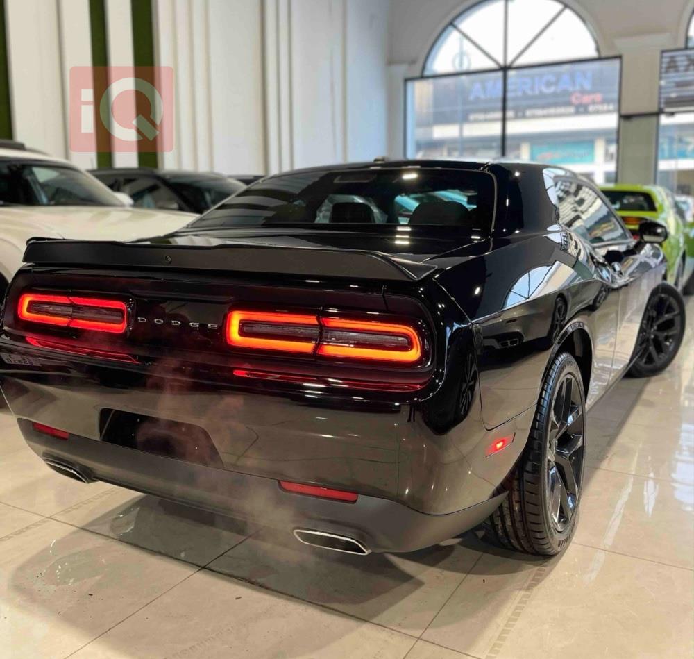 Dodge Challenger